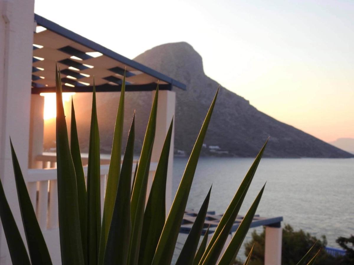 Lina Studios Kalymnos Town Екстер'єр фото